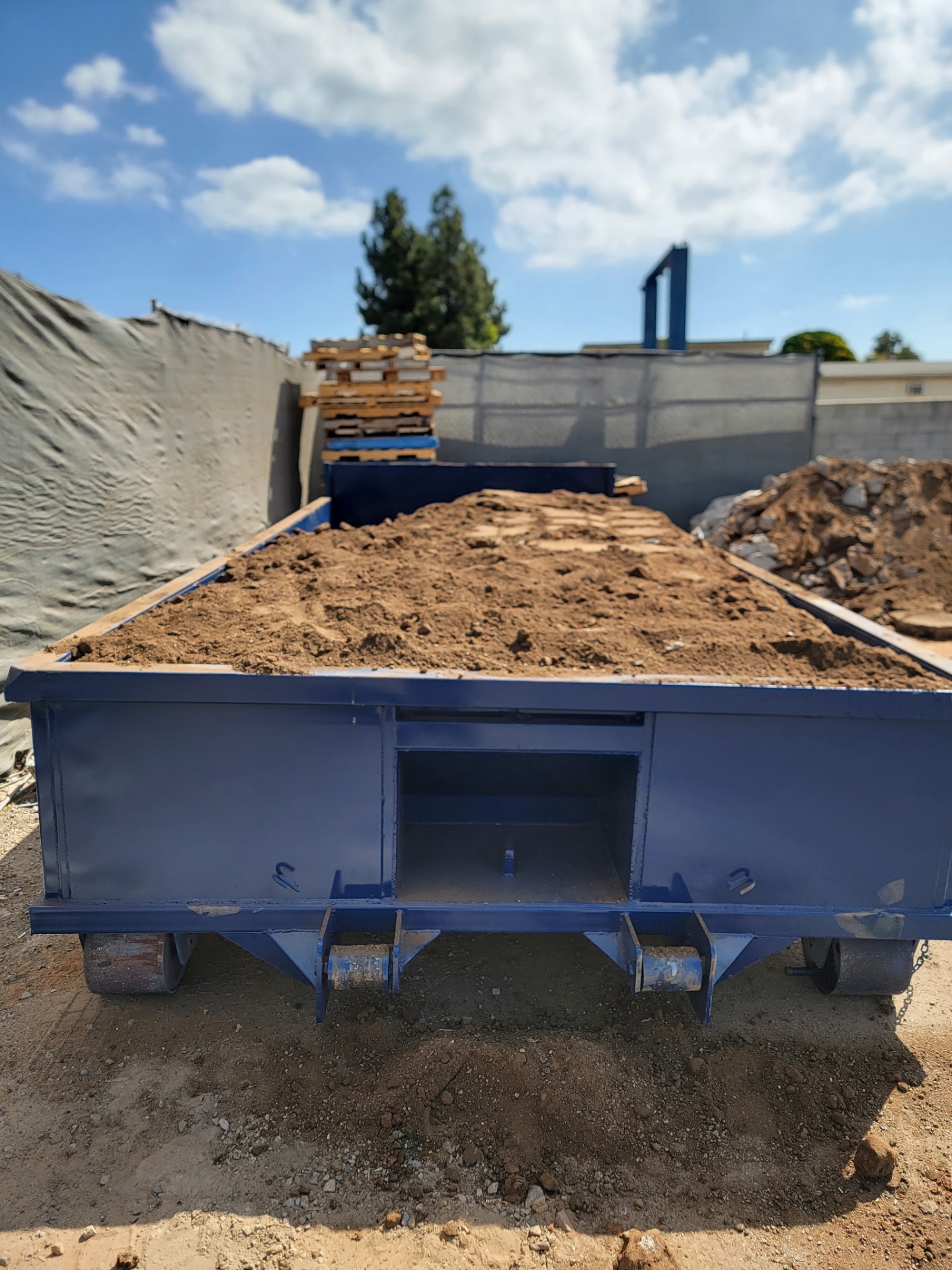 10 yard dumpster